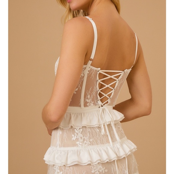 New with tags Altar’d State Obrien Lace Maxi Dress - Picture 6 of 6